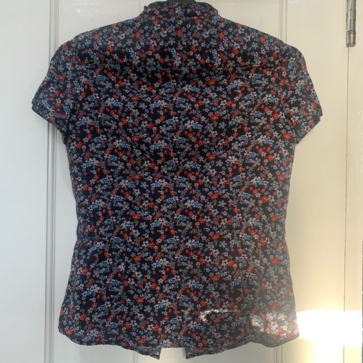 Esprit navy & red floral blouse. Size 6