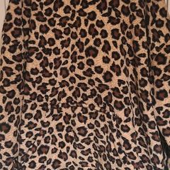 Oversized Leopard Print Hoodie Blanket