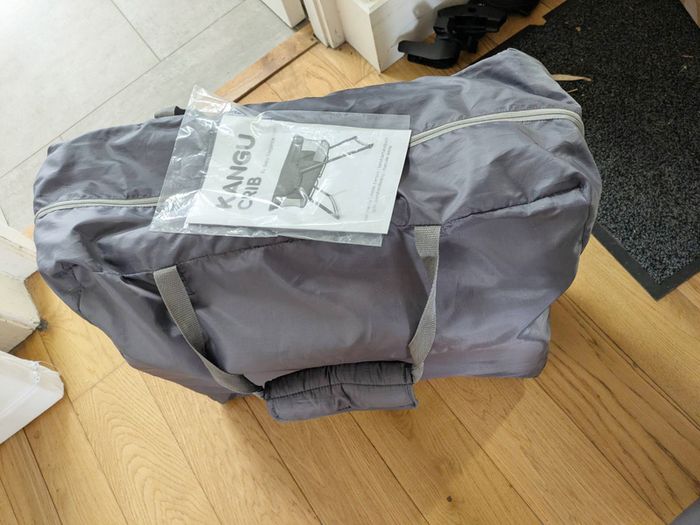 Kangu fold-up crib