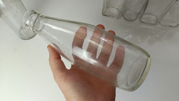 440 - Set of 6 Vintage Clear Glass Collectible Decorative Bottles