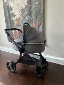 Egg Travel System