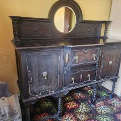 Sideboard