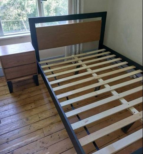 Beautiful Very Sturdy 4Ft 6 Double Bed Frame - Can Deliver