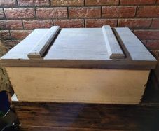 vintage tool box