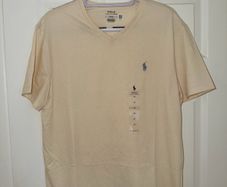 New Polo Ralph Lauren Men's V-Neck T-Shirt in Cream - size medium