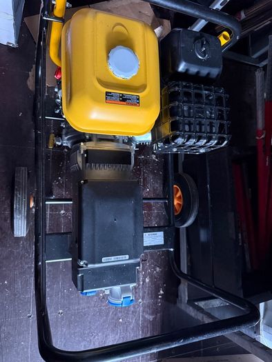 Generator AY-9500-H-MN-E - Single-phase 230V - Honda GX