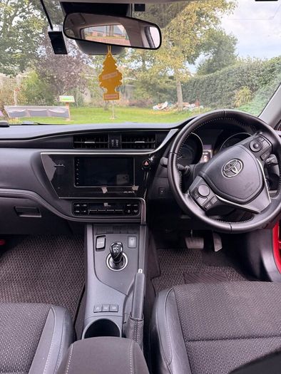 Toyota Auris 2016