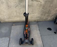 maxi micro scooter