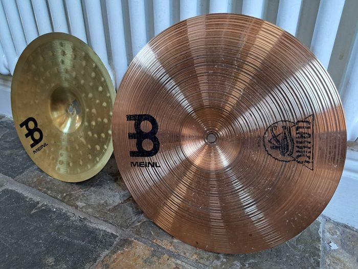 Meinl Cymbal stack (Classic + HCS)