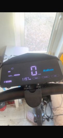 Kukirin G2 scooter