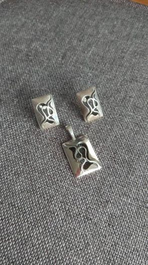 1 x   silver set + 1 x earrings