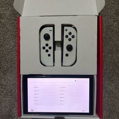 Nintendo Switch OLED + Case, Pro controller, case and game