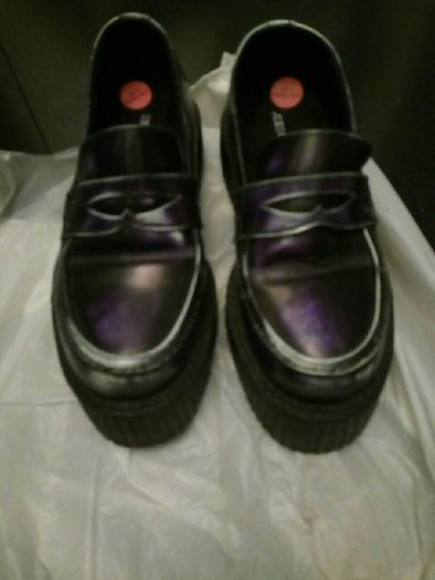 Brand new shoes size 3