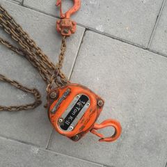 Overtoon 1/4 ton K-11 Chain Block Hoist