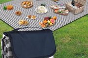 Extra Large Picnic Blanket 200x300 - Waterproof - Brand New