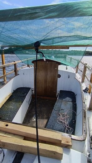 32 FT sailing boat 4 sleeper