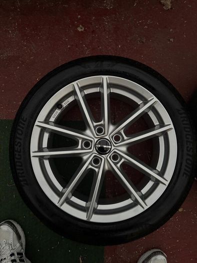 VW Caddy Alloys