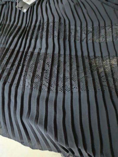 M&S Pleated  Black Skirt With  Lace Sections.   S.12.(40)  B.N.W.T.