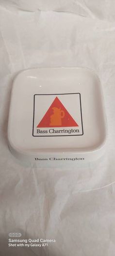 Old large vintage rare bass charrington ashtray rare item ,made by wade ,good condition, see pictures for condition,price includes post to anywhere in Ireland thank you, collectors item,,