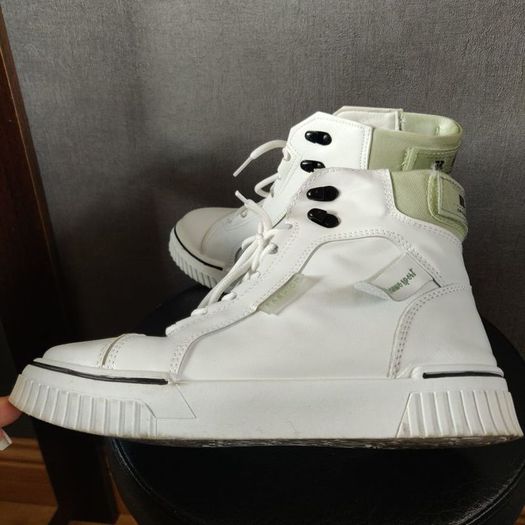 White/Green Hightops, like new