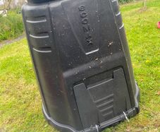compost bin - free