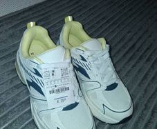 kids trainers