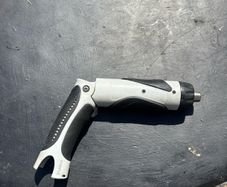 Cordless stick screwdriver