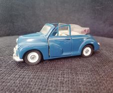 956 Morris Minor 1000 1:26 Saico Blue