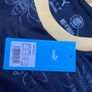 Manchester City away jersey Image 3