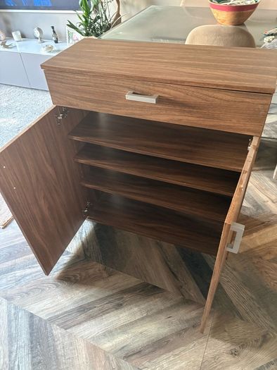 sideboard