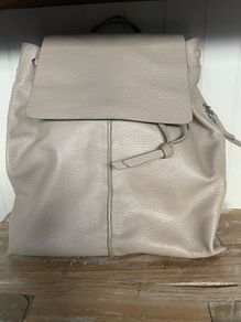 Clarks women's medium backpack leather beige grey new
