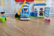 Lego Duplo Police Station Set 10902