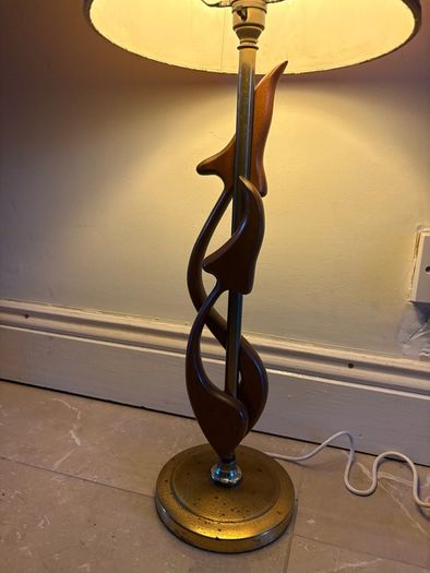 Mid-century retro vintage vine leaf table light with origal shade c1960