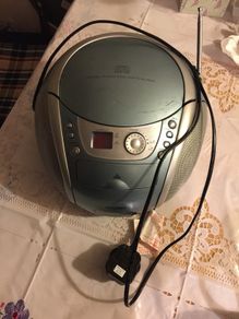 CD player radio cassette recorder FM