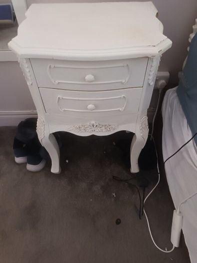 Bedside table