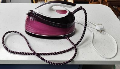 Philips PerfectCare Compact Iron
