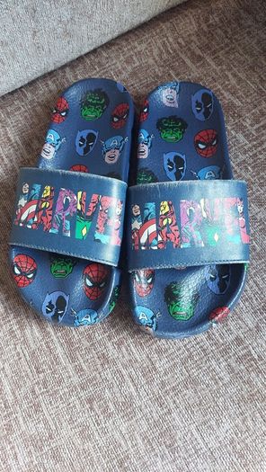 Navy Marvel sliders (Size UK12)