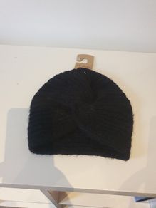 Ladies winter hat