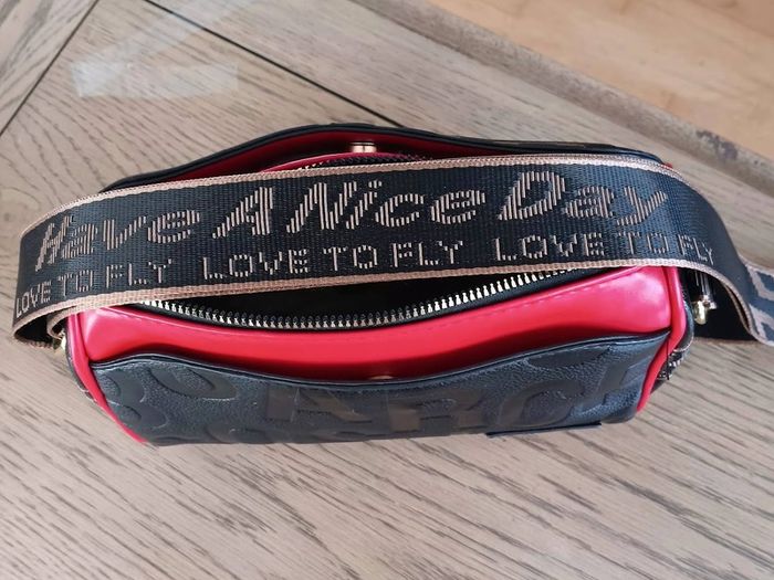 Perfect Lily Black and Red Crossbody Bag