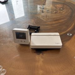 Drayton Wiser Smart Thermostat Heating and Hot Water Control Kit