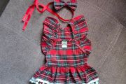 Small dog/cat dress and a bow, size XS