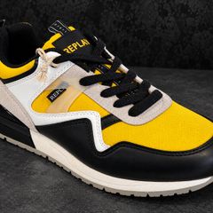 New Replay Trainers