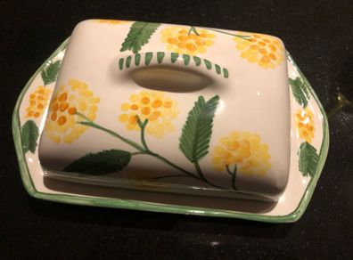 Butter dish