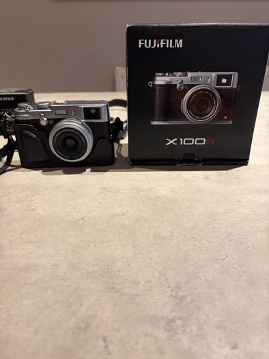 Fujifilm X100S Camera