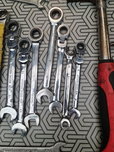 Hand tools and toolbag