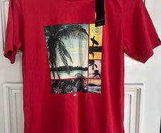 Quicksilver T-shirt