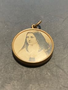 St. Therese of Lisieux Pendant