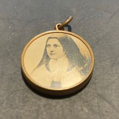 St. Therese of Lisieux Pendant