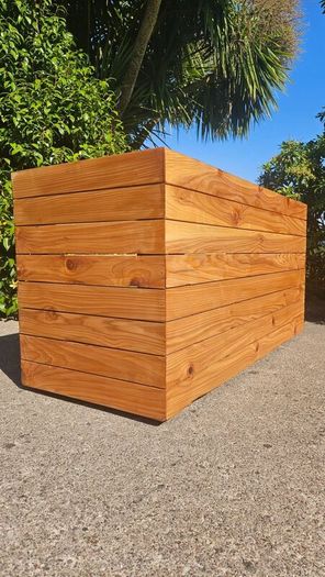 Premium Red Cedar Planters |Custom sizes available
