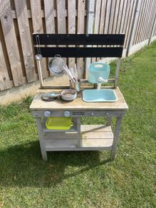 kids garden mud kitchen